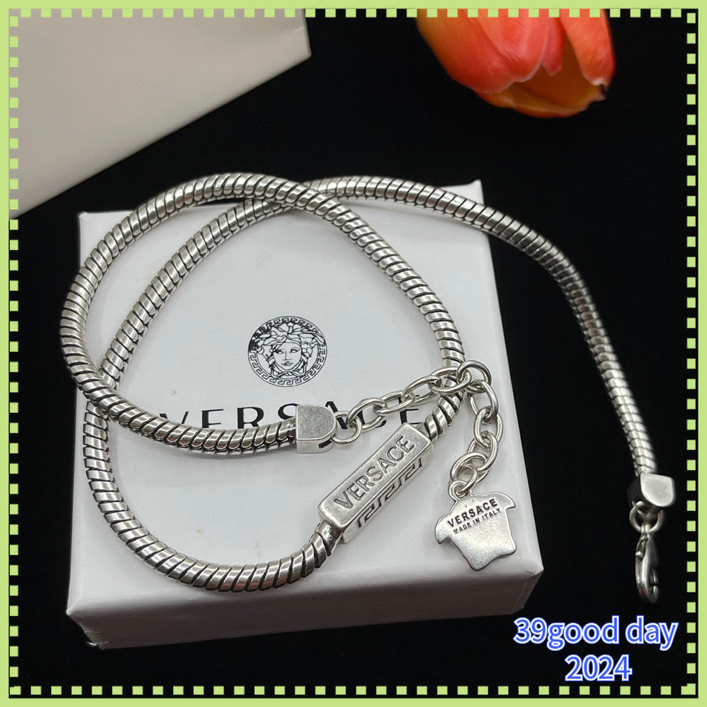 [V-home-ersace] เครื่องประดับหรูหรา AAA/สร้อยคอโซ่แฟชั่นผู้ชายและผู้หญิง/คริสต์มาสสําหรับผู้ชายและผู้หญิงเพื่อน/ 07211