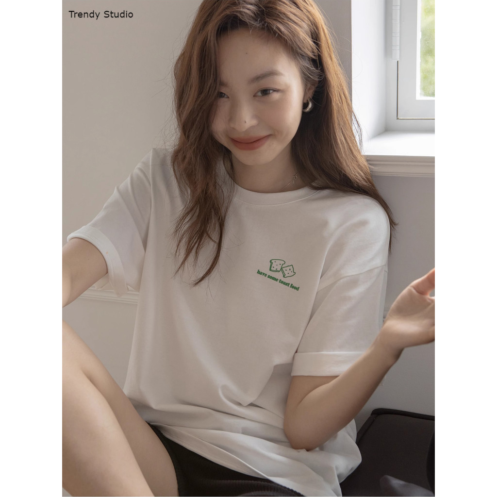 COD พร้อมส่ง เสื้อยืด oversize ลายการ์ตูน cotton t shirt แขนสั้น สวมใส่สบาย สีขาว เสื้อแฟชั่น