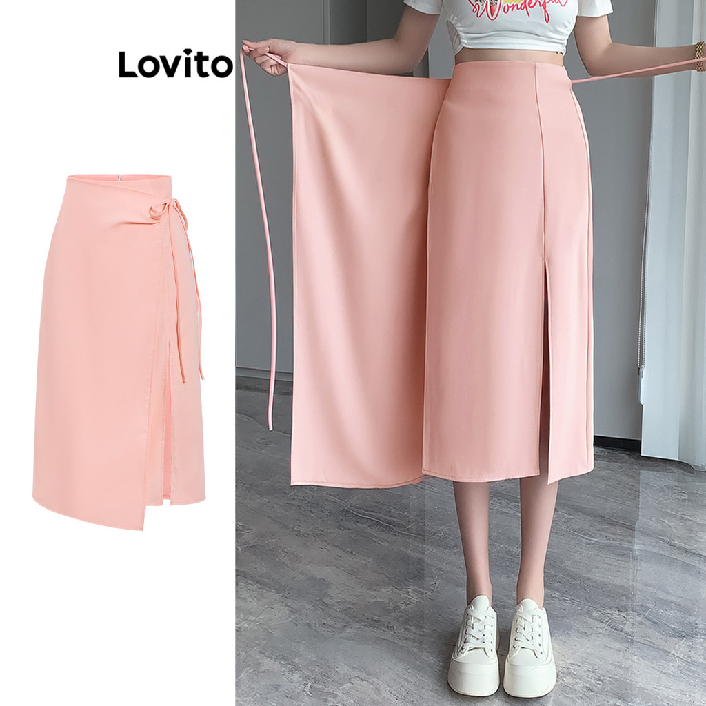 Lovito กระโปรงลูกไม้ขึ้นด้านหน้าแยกเรียบง่ายสง่างามสำหรับผู้หญิง L96MD126