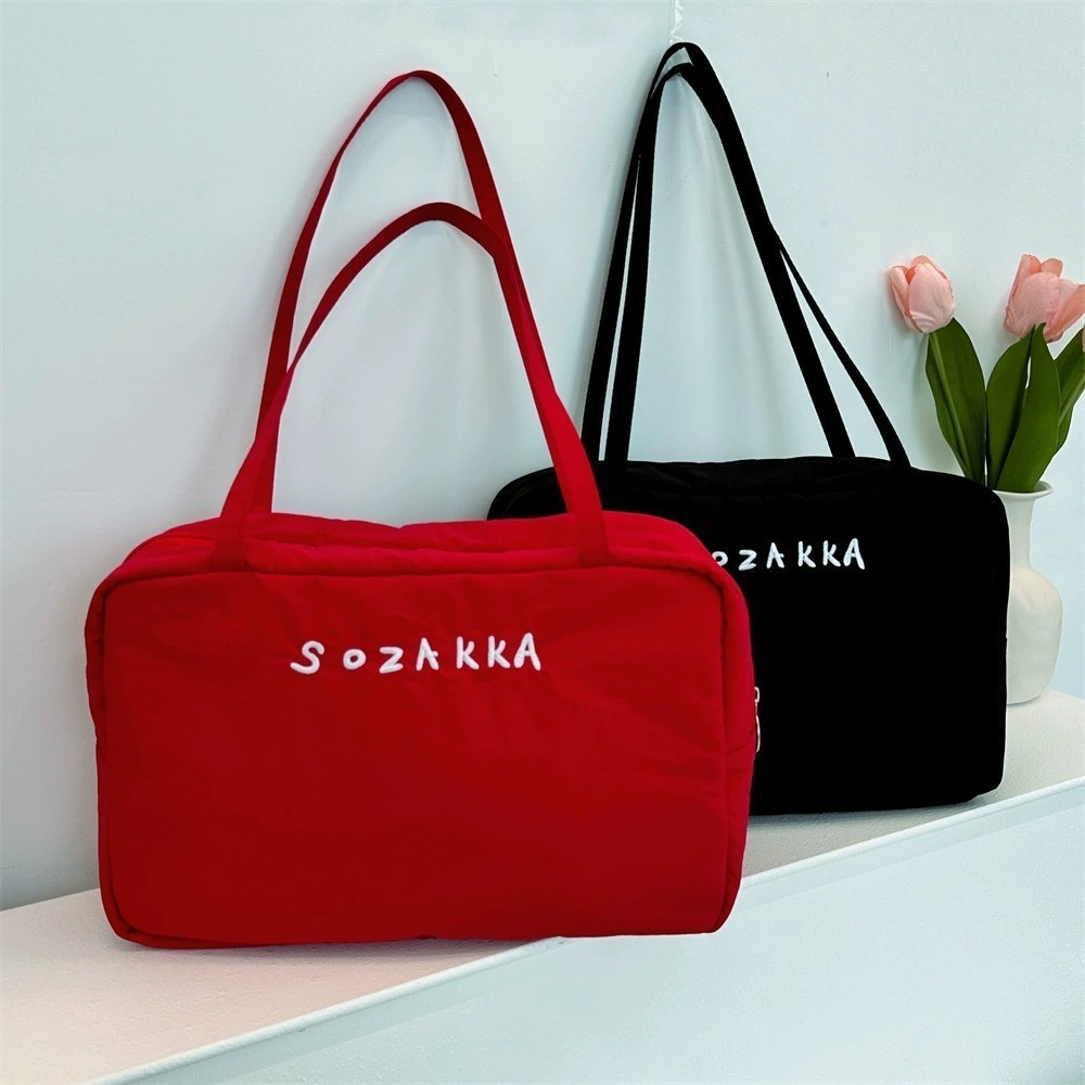 bangkoklist(BA2204) กระเป๋าผ้าไนล่อนสะพายไหล่ งานปักSOZAKKA