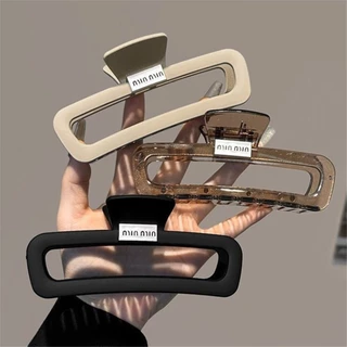 Elegant Temperament Frosted Grab Clip Ins แฟชั่นเรียบง่ายคลิปฉลามขนาดใหญ่ Niche Design เครื่องประดับผมอเนกประสงค์