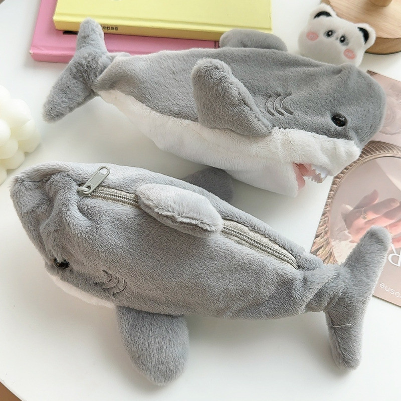 กล่องดินสอตุ๊กตาฉลาม-กระเป๋าปากกานักเรียน-อุปกรณ์เครื่องเขียนโรงเรียน-ความจุขนาดใหญ่ซิปปากกากรณี-น่ารัก ตุ๊กตาถุงเก็บ-ตุ๊กตาสัตว์กร