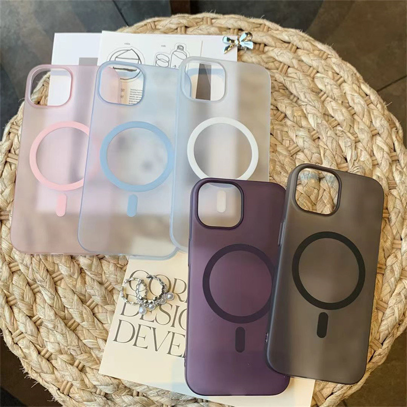 Magnetism Ultra-thin Frosted Transparent PC Hardเคสโทรศัพท์สําหรับiPhone 16 15 14 13 12 11 Pro Max 14 15 Plus Clear Caseปกหลัง