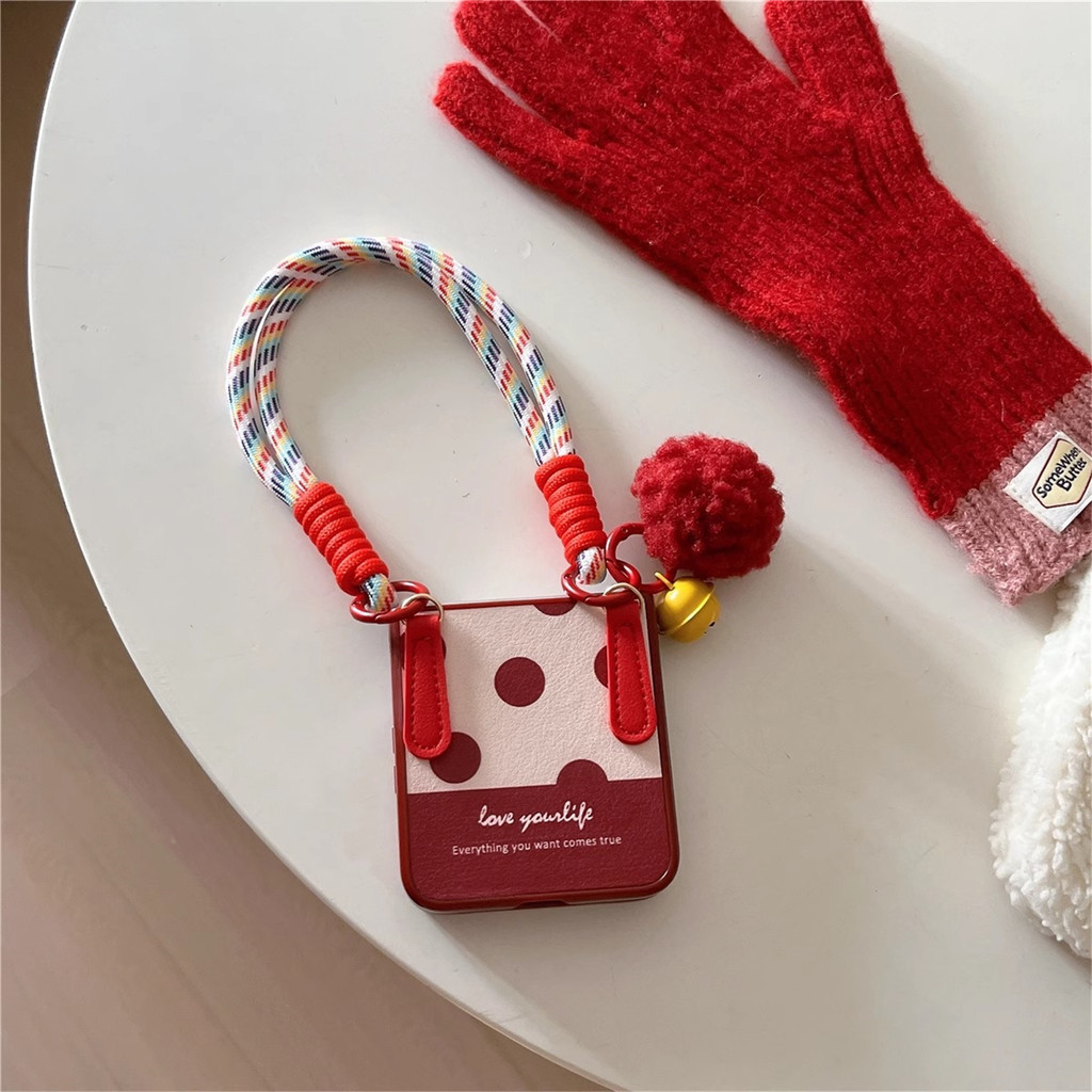 หรูหราเกาหลี Wave Point Wine Red Case พร้อม Hairball Bell จี้เชือกแบบพกพาสําหรับ Samsung Galaxy Z Fl