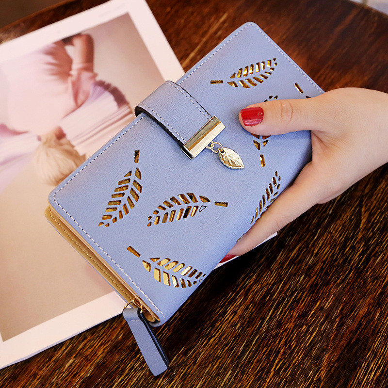 กระเป๋าสตางค์ใบยาวผู้หญิงแฟชั่น Hollowed-out Leaf-Shaped Zipper Hasp Wallet