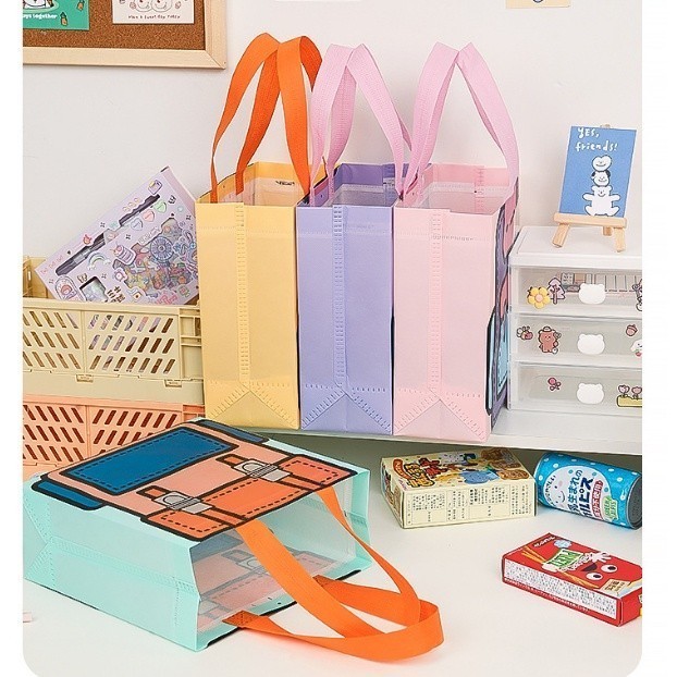 Am bag กระเป๋าถือ ใส่อาหารและกล่องข้าว ไทย🇹🇭ถุงซิปก้นตั้งลายการ์ตูน ถุงใส่ขนมของชำร่วย สามารถใส่อุปกรณ์ไปโรงเรียนได้