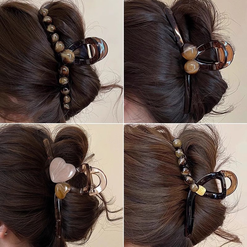 High-End Coffee Color Pearl Grab Clip 2026 กิ๊บติดผมแฟชั่นผู้หญิงสไตล์ใหม่