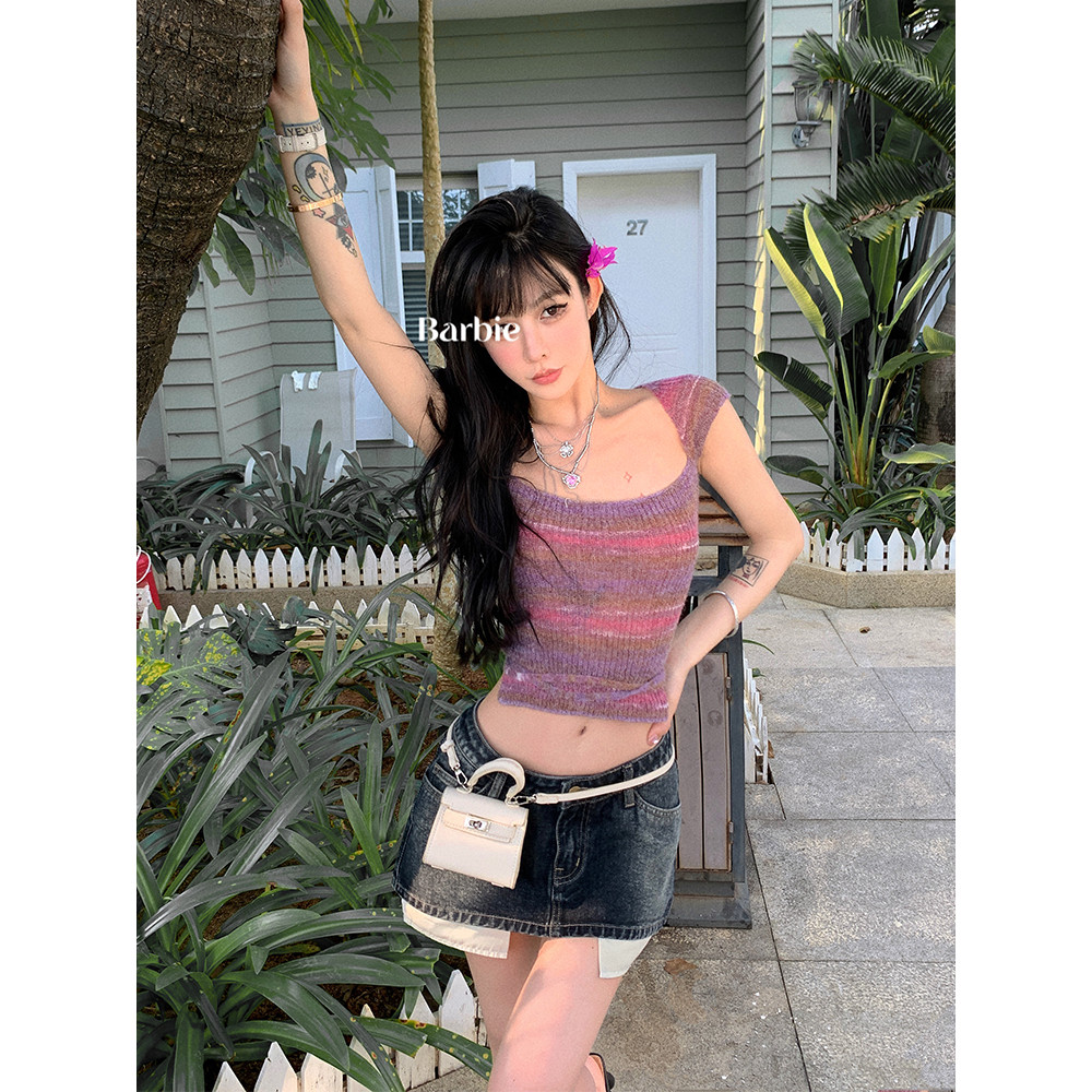 เสื้อถักลายทางของป้าบาร์บี้แขนสั้นสำหรับผู้หญิงแบบใหม่ต้นฤดูใบไม้ผลิคอเหลี่ยมสาวฮอตสายรัดเข้ารูปโชว์