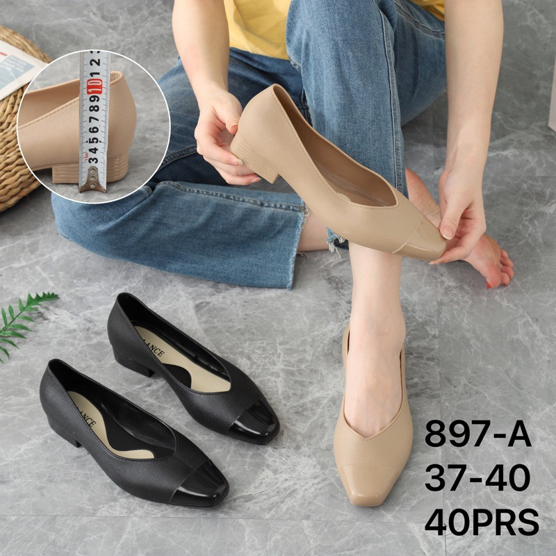 897 - A panus jelly loafers รองเท้าแตะเยลลี่นําเข้า