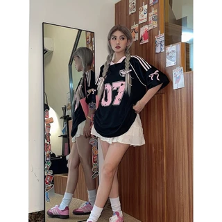 cherryshop🍒พร้อมส่ง เสื้อยืดผู้หญิง oversize เสื้อเบสบอล ดีไซน์แขนสั้นการประกบ ลําลองหลวม ๆ สไตล์อเมริกัน