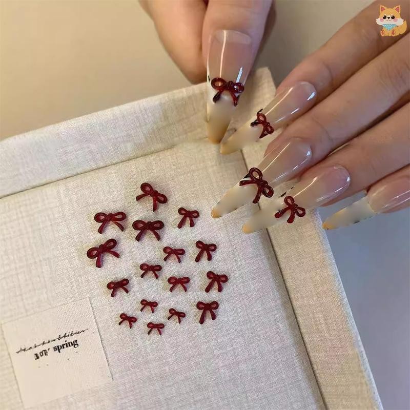 [VI] 10 ชิ้นสีแดงเรซิ่นริบบิ้นยาวเล็บ Ch Kawaii โบว์เล็บ Rhinestones ตกแต่ง DIY เล็บเครื่องมืออุปกรณ์ TH