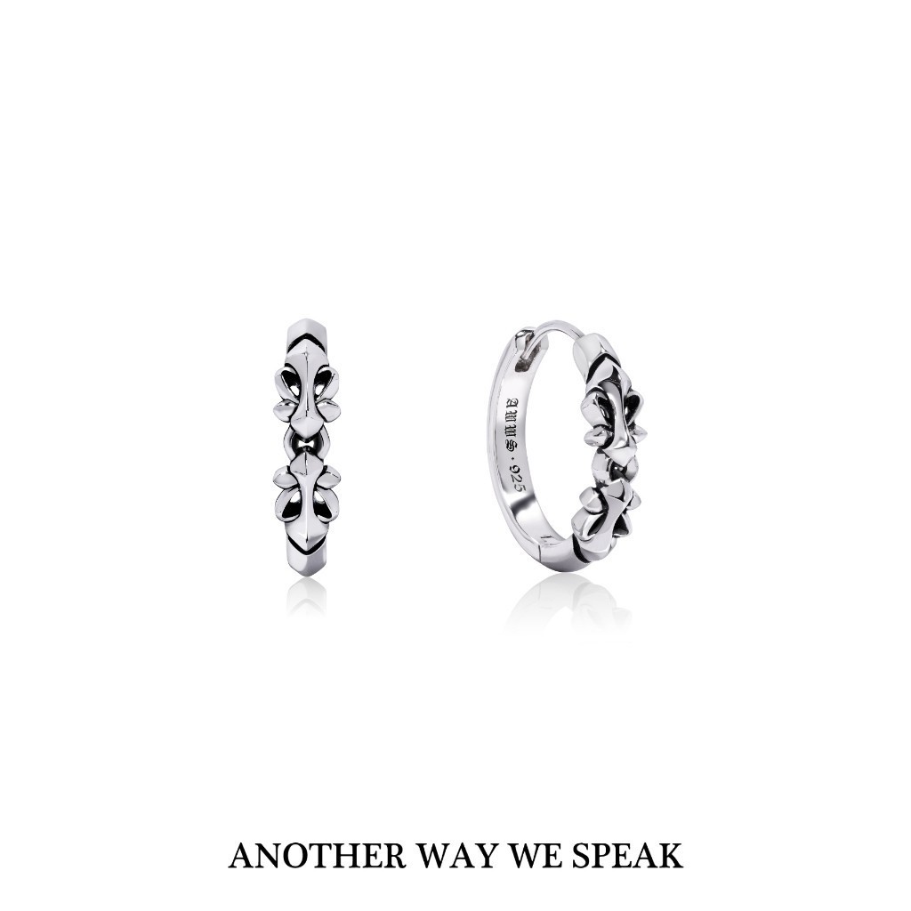 ANOTHER WAY WE SPEAK ต่างหูเงินแท้ รุ่น CRUCIFIX DOUBLE BOND สีเงิน