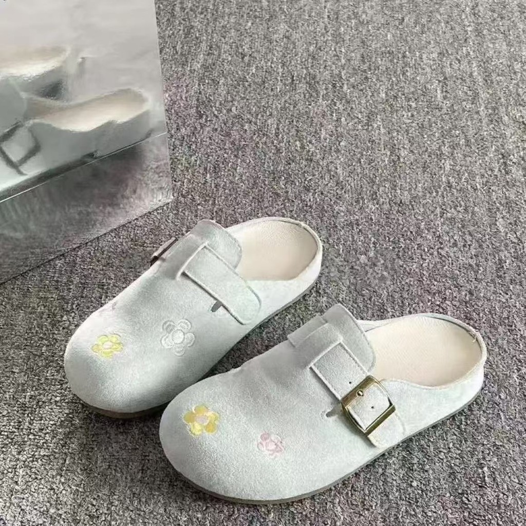 รองเท้าแตะกลางแจ้งสีดำแบบใหม่ สำหรับทั้งผู้ชายและผู้หญิง