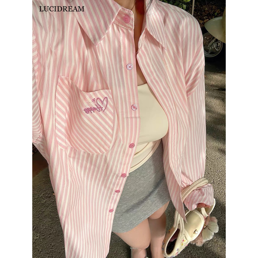 LUCIDREAM เสื้อผู้หญิงแฟชั่น เสื้อเชิ้ตผู้หญิง น่าทึ่ง ins หรูหรา มีชีวิตชีวา WCS24513NJ 28Z240712