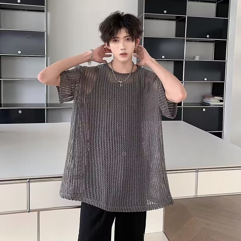 ฤดูร้อนอเมริกันย้อนยุคตาข่ายถักแขนสั้นเสื้อยืดผู้ชายการออกแบบความรู้สึกเวอร์ชั่นเกาหลี ผู้มีอิทธิพล กลวงระบายอากาศครึ่งแขนด้านบน