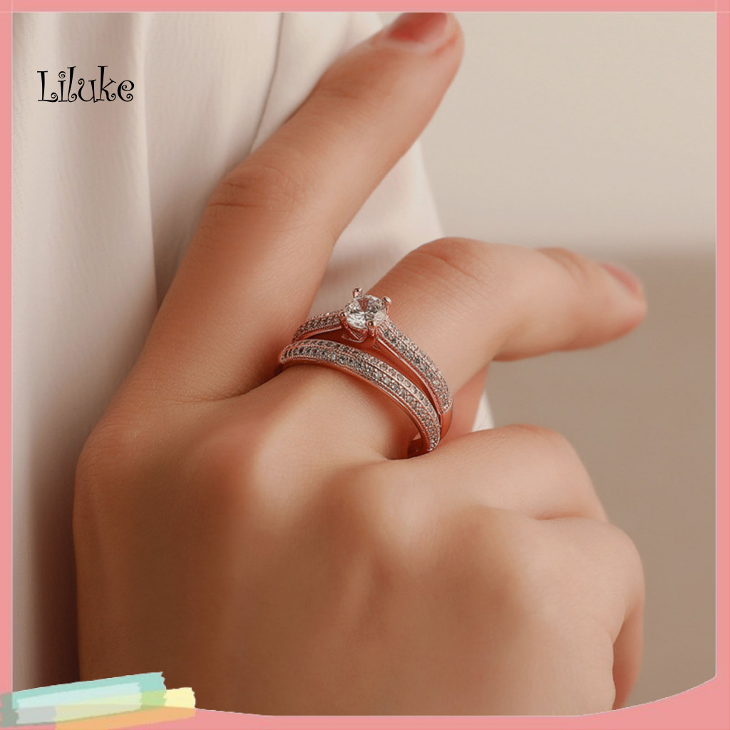 Lk ชุดเจ้าสาวแหวนผู้หญิงประกาย Cubic Zirconia แหวนแต่งงานสตรีชุดป้องกันสนิม High-end เครื่องประดับมือสําหรับเจ้าสาวประณีต Fingure แหวนตกแต่ง 2 ชิ้น/เซ็ต