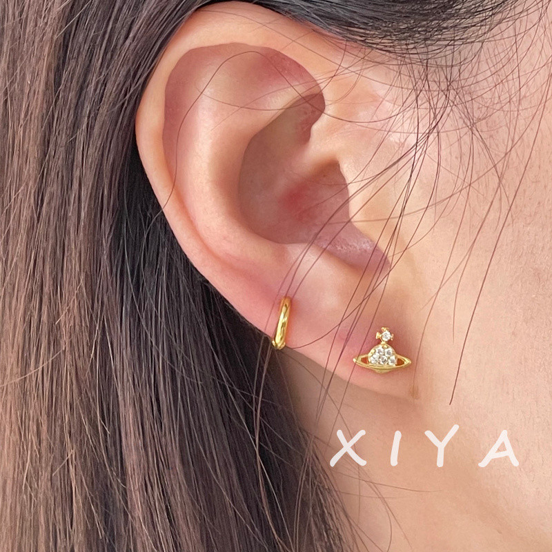 Xiya ต่างหูดาวเสาร์เพชรเต็มขนาดเล็กประณีตต่างหูสกรูดาวเคราะห์เพทายเรียบง่าย ราคา ถูกที่สุด ดีลบีเคเค แกลเลอรีภาพที่ 8