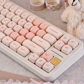 Thai Language PBT Keycap MOA ธีมสีชมพู Cherry Dye Sublimation สาวน่ารักบุคลิกภาพสร้างสรรค์ไทยภาษาอังกฤษ Adapt Mechanical Keyboard cross Adapt To 61/64/68/71/75/84/87/96/98/100/104/108