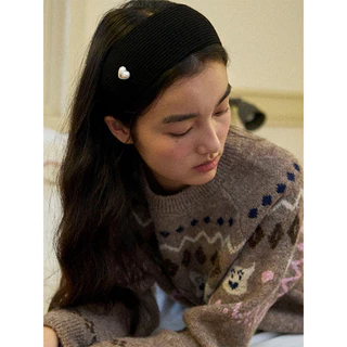 Tagi. Wide-brimmed Knitted Pearl Headband ที่คาดผม
