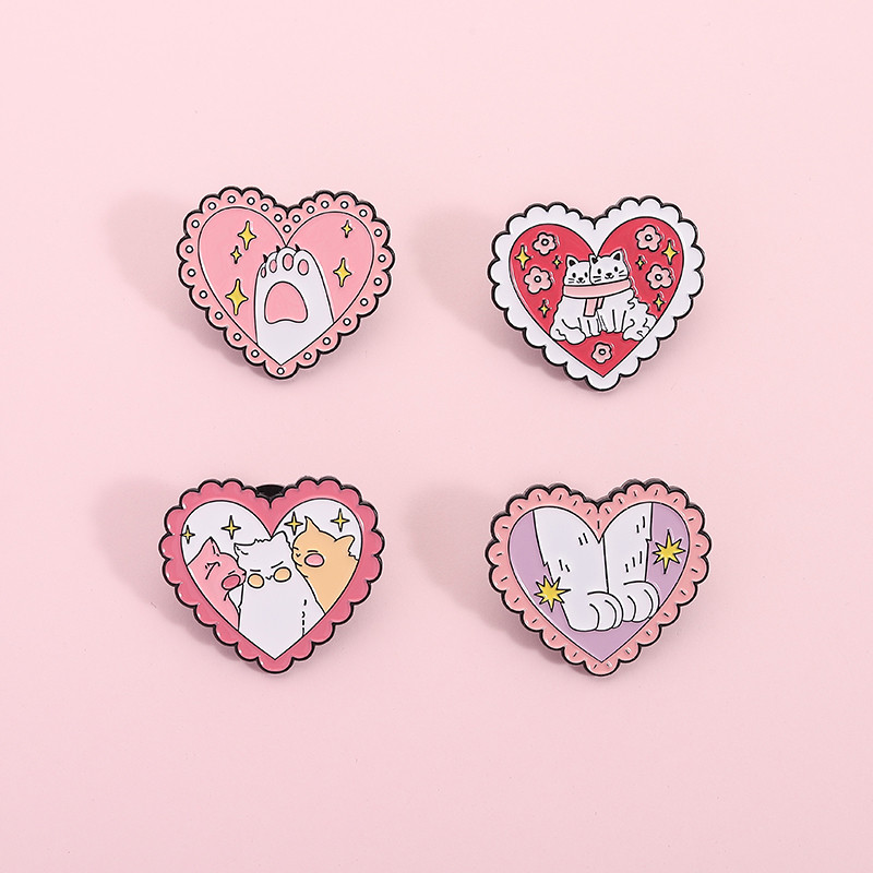 น่ารักสีชมพูแมวตีนเข็มกลัด หมุด การ์ตูนรูปหัวใจเข็มกลัดป้ายโลหะกระเป๋าเป้สะพายหลังอุปกรณ์เสริมป้าย
