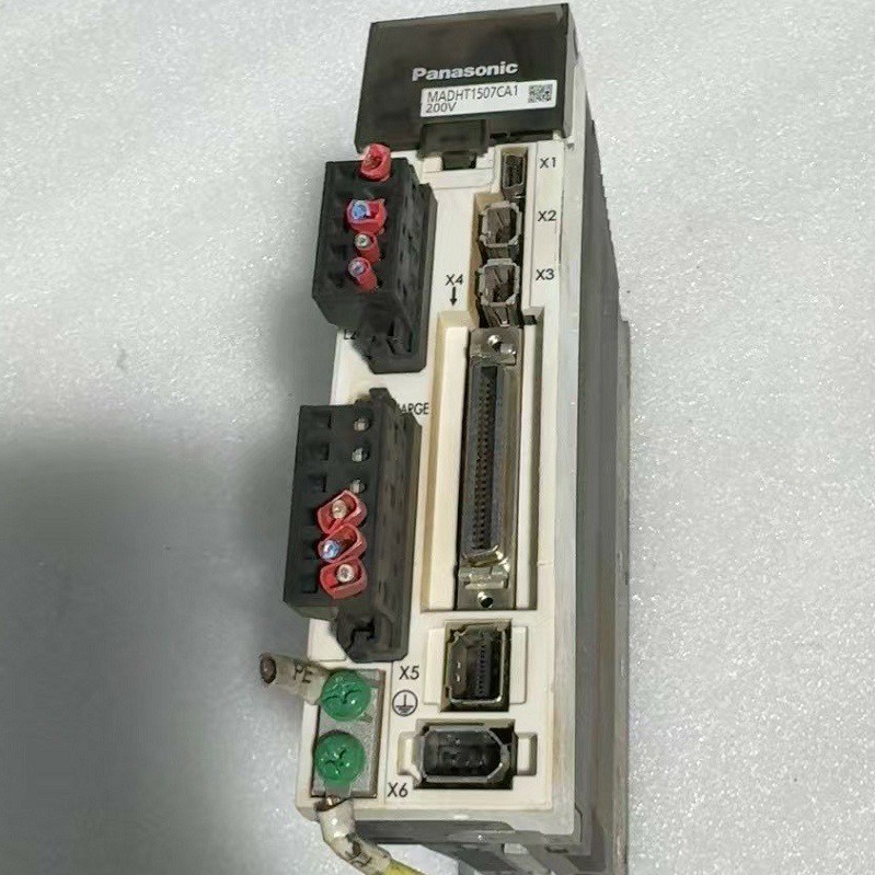 ยี่ห้อใหม่ Original Panasonic/Panasonic MADHT1507E Servo Driver Motor ยินดีต้อนรับ Inquiry