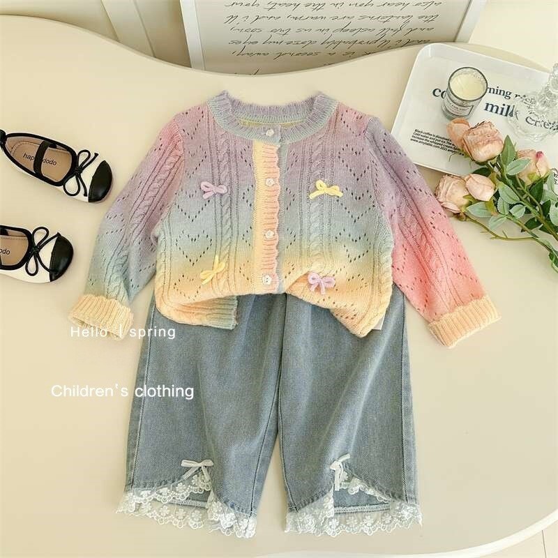 เสื้อคาร์ดิแกนลายระดับสีสำหรับสาว เหมาะใส่กับกางเกงยีนส์สูท สไตล์แฟชั่นฤดูใบไม้ผลิ