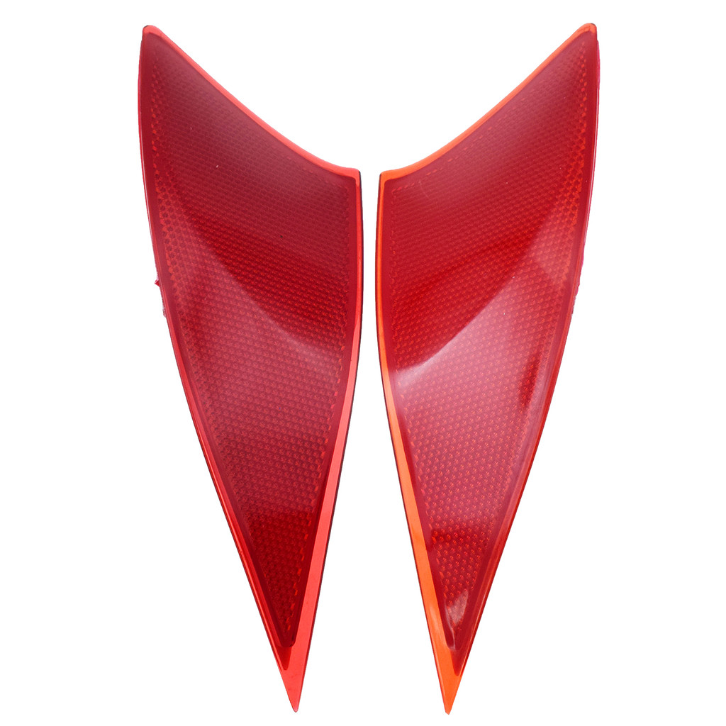 2PCS ด้านหลังซ้ายและขวากันชน Reflector Light สําหรับ LEXUS IS200T IS250 IS300 IS350 82920-53051,8199