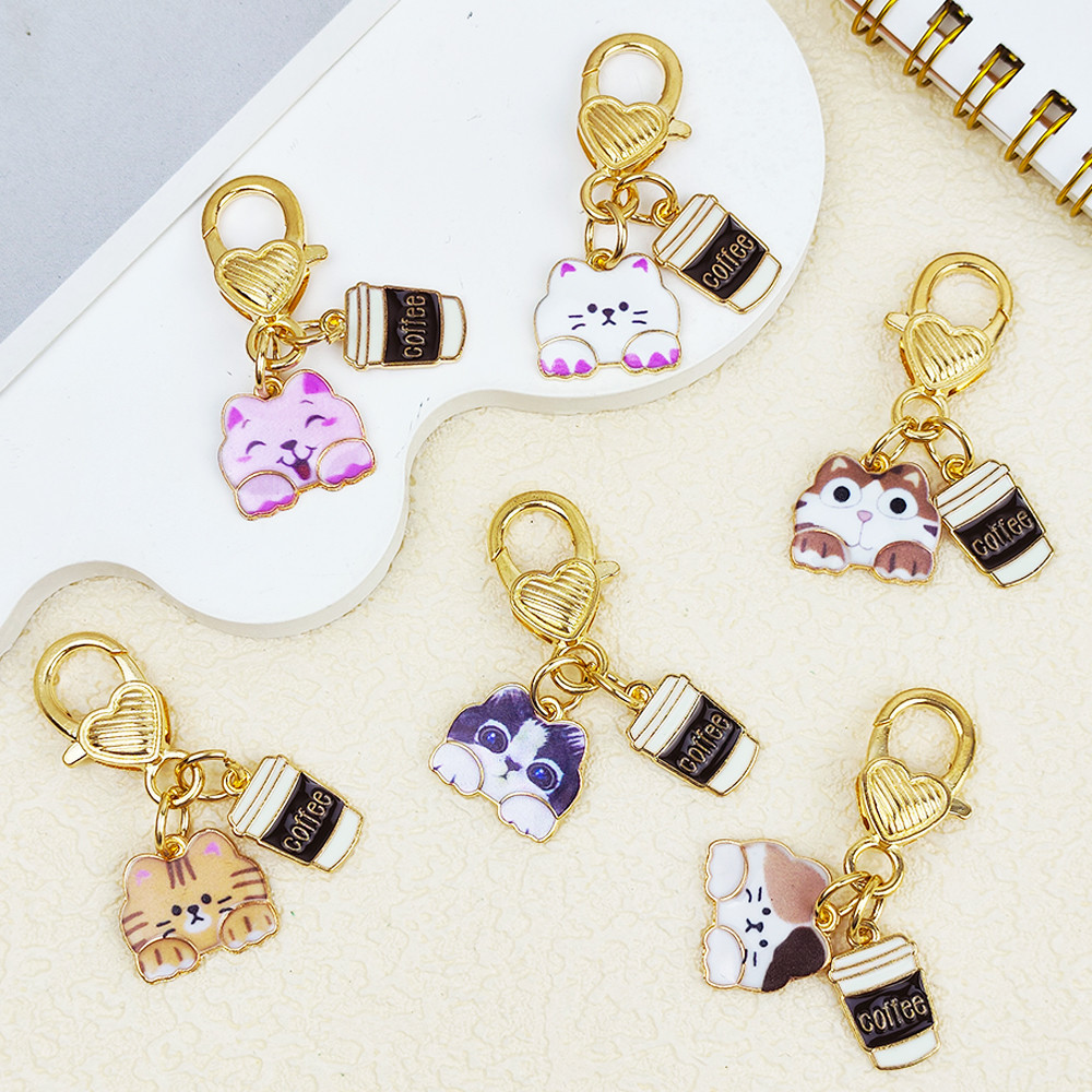 แฟชั่นการ์ตูนแมวพวงกุญแจโลหะสร้างสรรค์ถ้วยกาแฟ Kitty พวงกุญแจหูฟังจี้เครื่องประดับรถ Keyholder อุปกรณ์เสริม