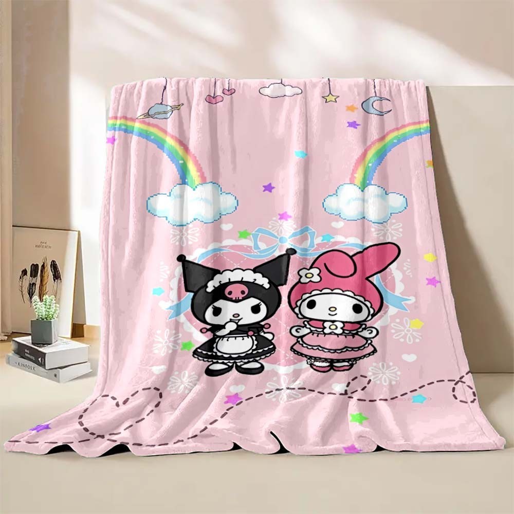 SANRIO สไตล์ญี่ปุ่นผ้าห่มสีดําคุโรมิ ซานริโอ น่ารักนุ่มปุยโยนเด็กผู้ใหญ่ตุ๊กตาสาวเด็กโยนผ้าห่มสําหรับโซฟาเตียงของขวัญ