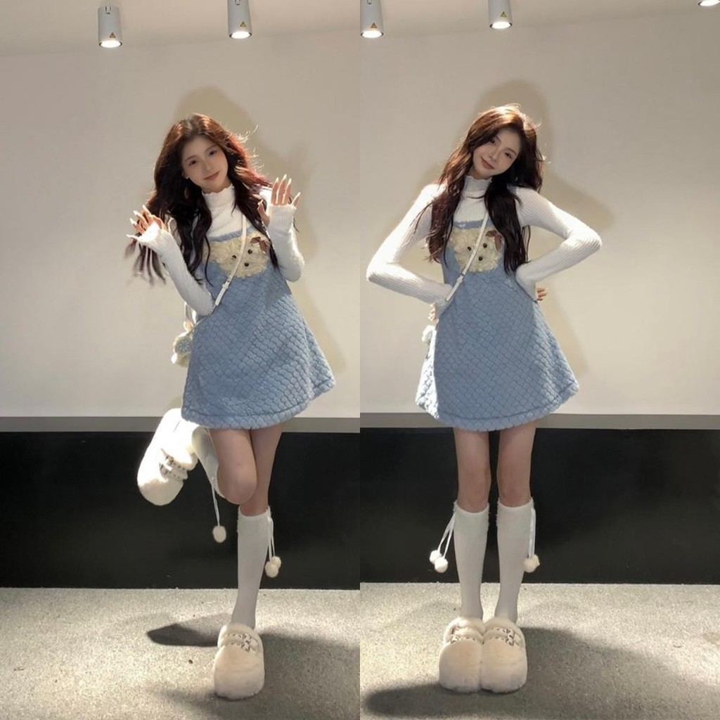 สูท ผู้หญิงน่ารักลูกสุนัขหวานสีฟ้าปักลูกสุนัขเสื้อ+ชุดสายรัดชุดสองชิ้น