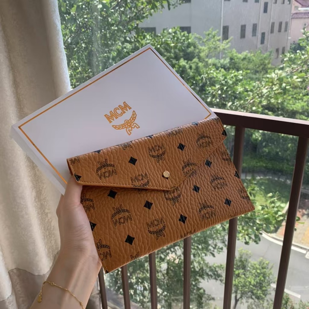 Vip GIFT กระเป๋าซองจดหมายสีน้ําตาลแบบกําหนดเองระดับไฮเอนด์, กระเป๋าคล้องมือ (尺寸:22.5*14.5ซม.)
