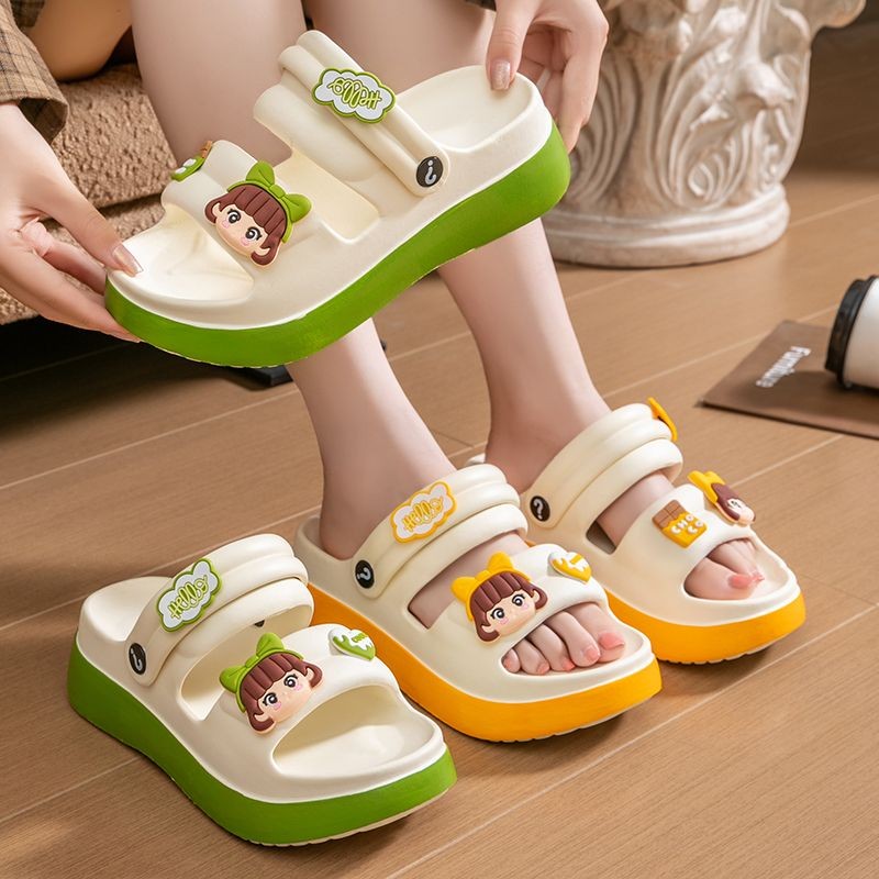 รองเท้าแตะผู้หญิง 2024 Young Soft Sole หนาทํางานนักเรียน All-Match สวมใส่ด้านนอกรองเท้าแตะรองเท้าแตะ