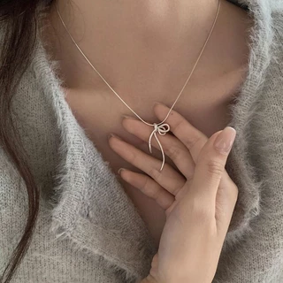 Silver Bowknot Pendanr Necklace Clavicle Choker Chain Gift วันวาเลนไทน์