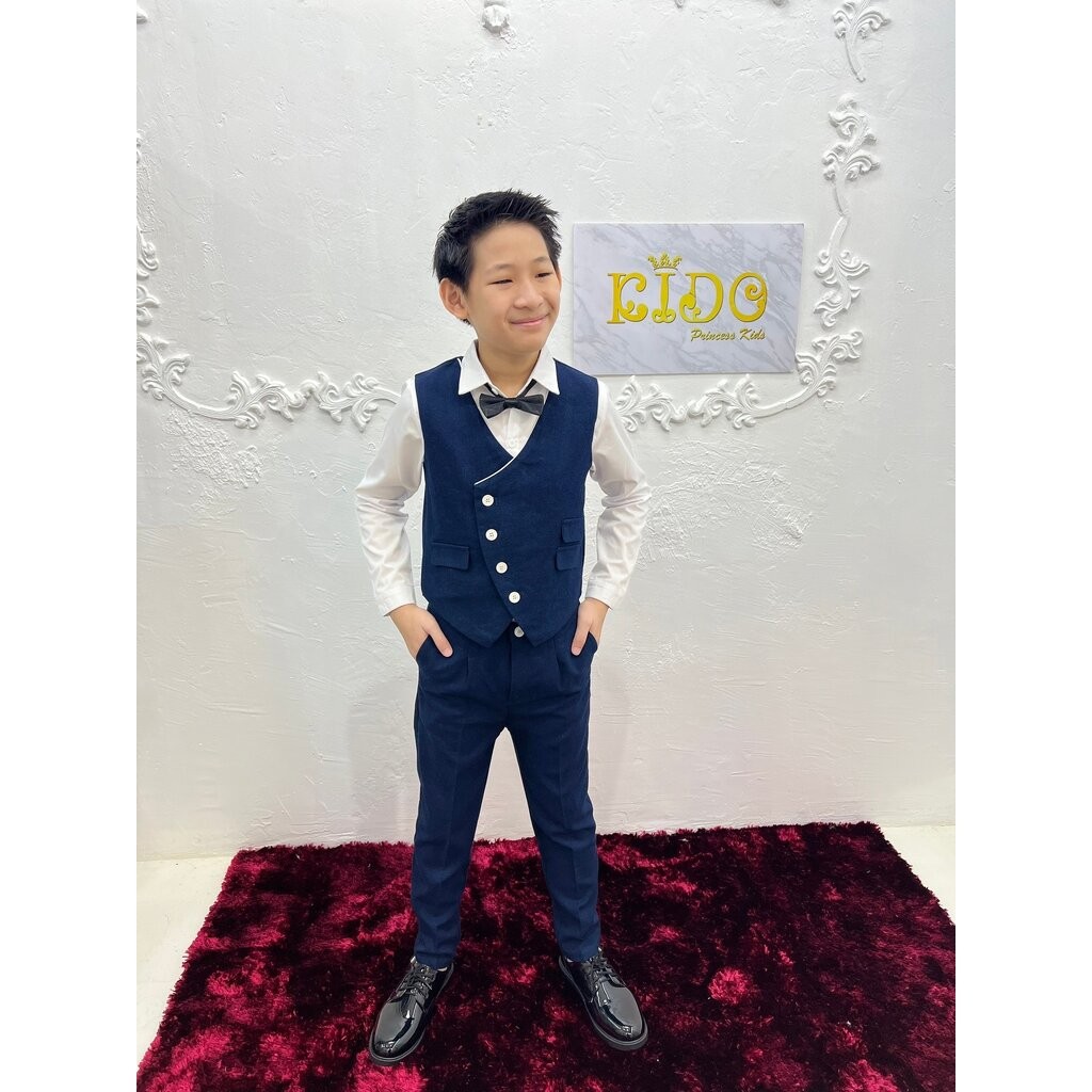 สูทเด็กผู้ชาย(หน้าร้านอยู่รัชดา ลองได้ถ่ายรูปจากชุดจริง)S173 เซ็ต4ชิ้น สีน้ำเงิน กั๊ก เสื้อเชิ๊ต หูกระต่าย กางเกงขายาว