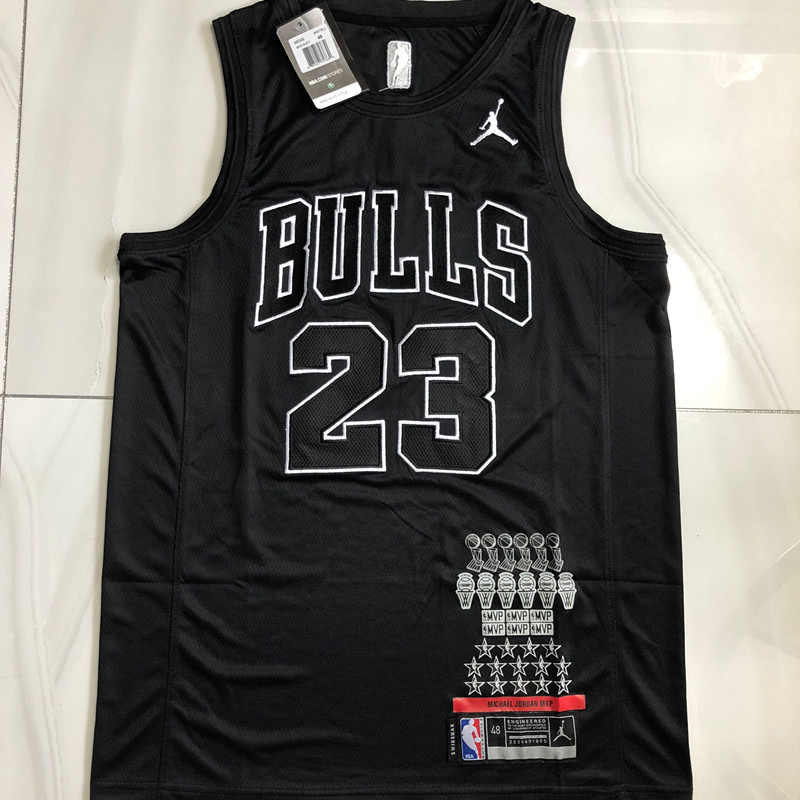 เสื้อบาสเก็ตบอลปักลายผู้ชาย No.23 MVP เสื้อสีดําเสื้อนักกีฬา