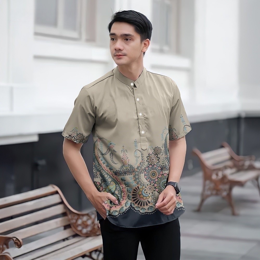 เสื้อเชิ้ตมาเลยุลายบาติก สไตล์ slim fit แขนสั้น Henry style เหมาะสำหรับใส่ในโอกาสสำคัญและการเฉลิมฉลองเทศกาลดูโรเซ