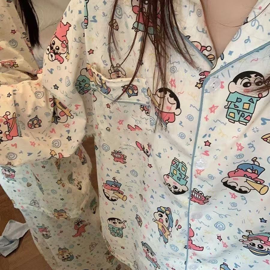 ชุดนอนแขนยาว Crayon Shin-chan Cloud Cotton นุ่มสบายสำหรับผู้หญิง