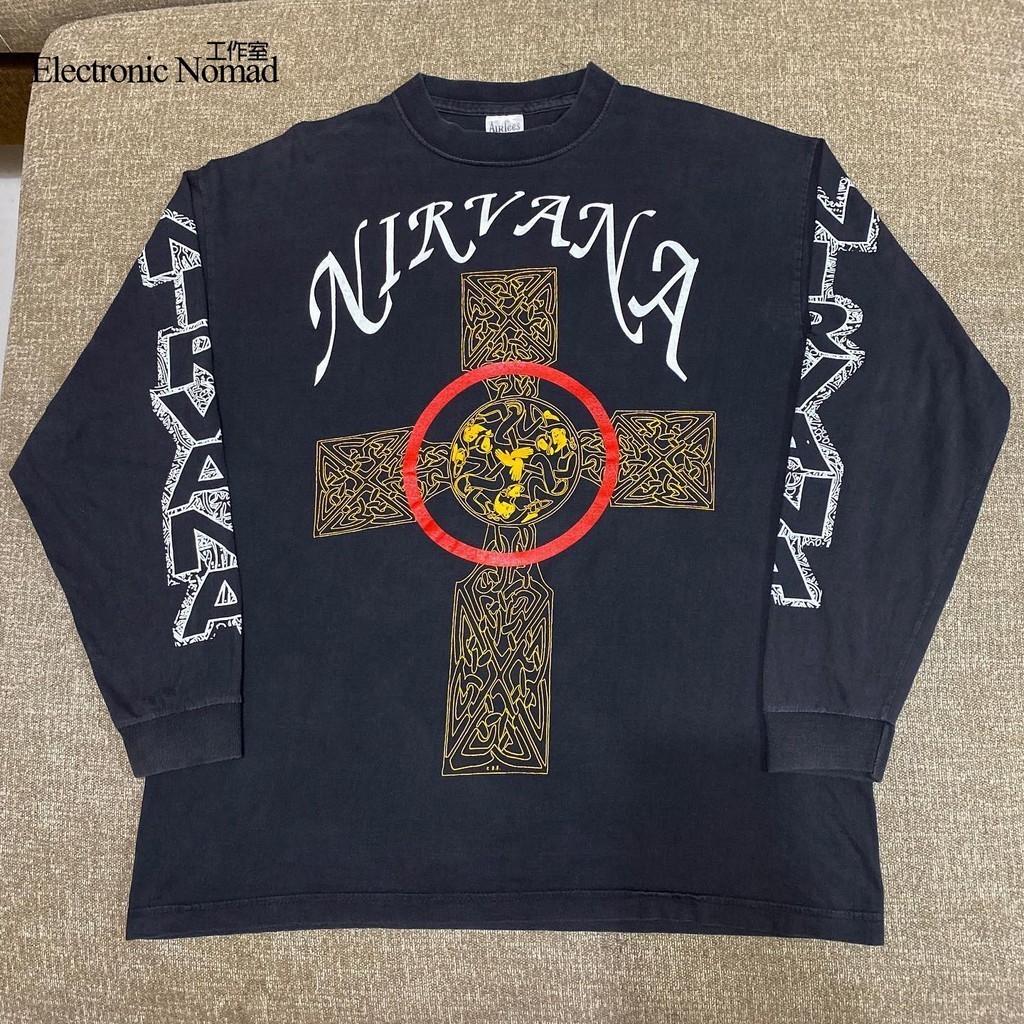 รู้สึกสไตล์อเมริกัน Street Wear pioneer Nirvana ผ้าฝ้ายแท้พิมพ์เสื้อแขนยาว All-Match ผู้ชายผู้หญิง T