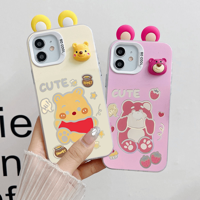 เคส For Samsung Galaxy S24 Ultra S23 Plus S24+ S23+ S22+S21+ S20+ S10+ S22 S21 S20 FE Pro M10 A10 A20S A10S M01S A50S A50 A30S A30 A20 5G J2 Prime 2018 Cartoon Cute 3D Lotso Strawberry Bear Winnie Pooh Phone Case YKC 17