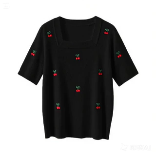 [เสื้อยืดโอเวอร์ไซส์] (40-150 กก.) ผู้หญิงฤดูร้อนเชอร์รี่พิมพ์คอเหลี่ยมปักแขนสั้นหลวมบางขนาดบวก Oversize Top