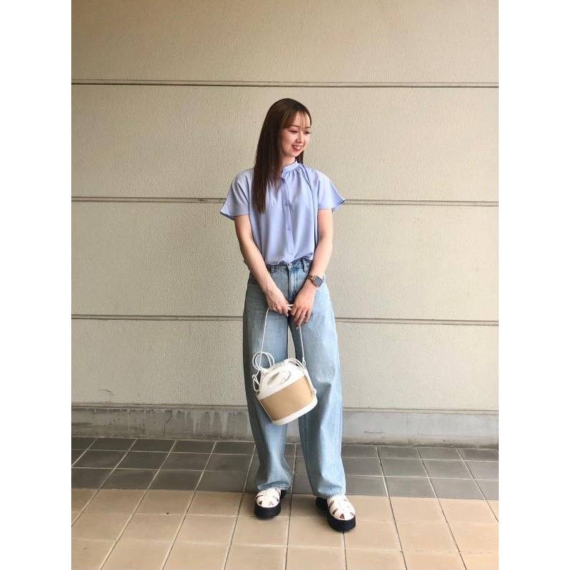 GU (จียู) Baggy Jeans