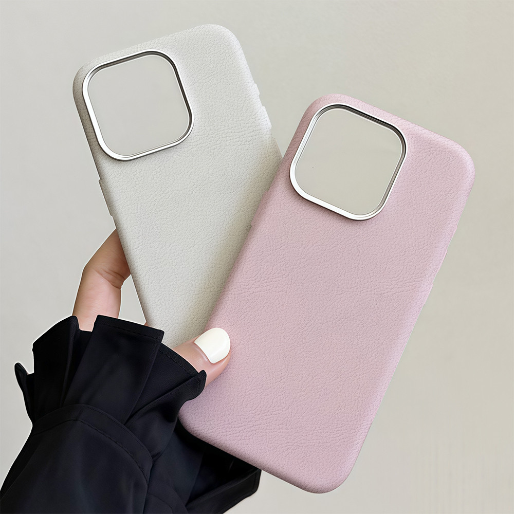 จัดส่งทันที เคสสำหรับไอโฟน11 สไตล์หรูหรา ไฮโซ เคสแบบพื้นผิวหนัง For IPhone16 15 13 11Pro 8 7 6Plus P