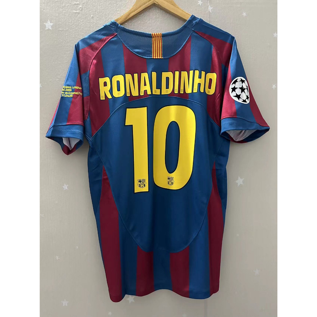 05-06 Barcelona RONALDINHO MESSI คุณภาพสูง Home Retro Soccer Jersey เสื้อยืดที่กําหนดเองเสื้อฟุตบอล