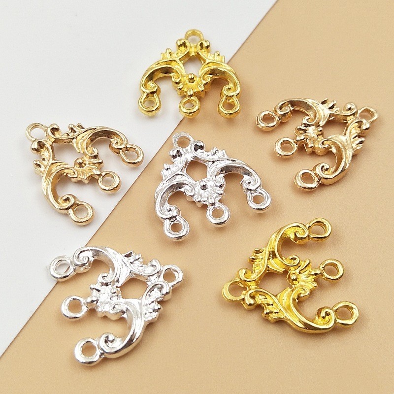 20pcs โลหะผสมที่มีรูพรุนรูปเพชรพู่จี้ DIY เครื่องประดับเจ้าสาวขายส่ง