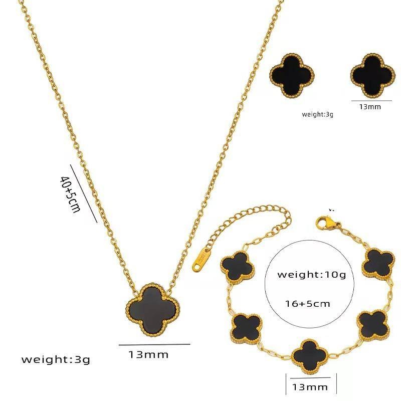 2024 สไตล์ใหม่ 18KVCA สร้อยคอชุด Four-leaf Clover สร้อยคอสร้อยข้อมือชุด Lucky Charm แฟนของขวัญไม่จางหาย