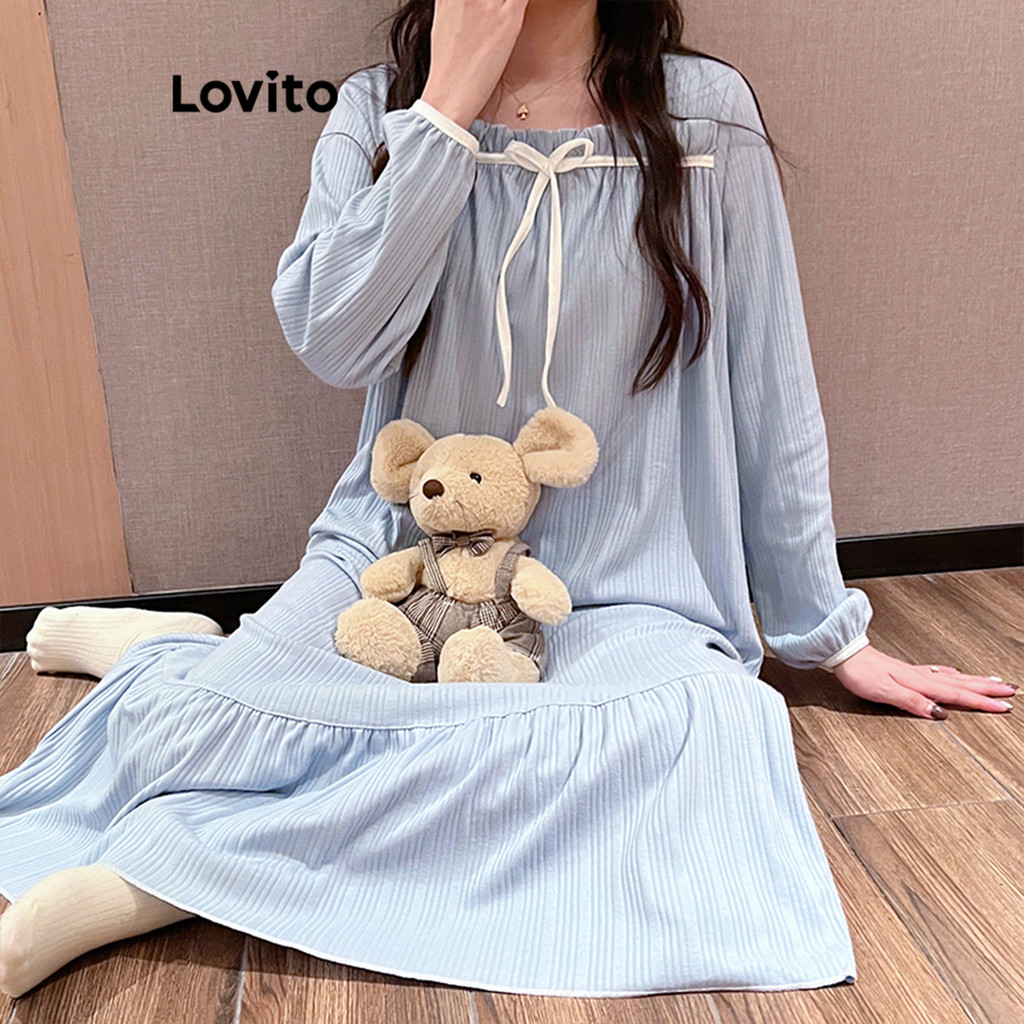Lovito ชุดนอนลูกไม้ธรรมดาสำหรับผู้หญิง LNA79038