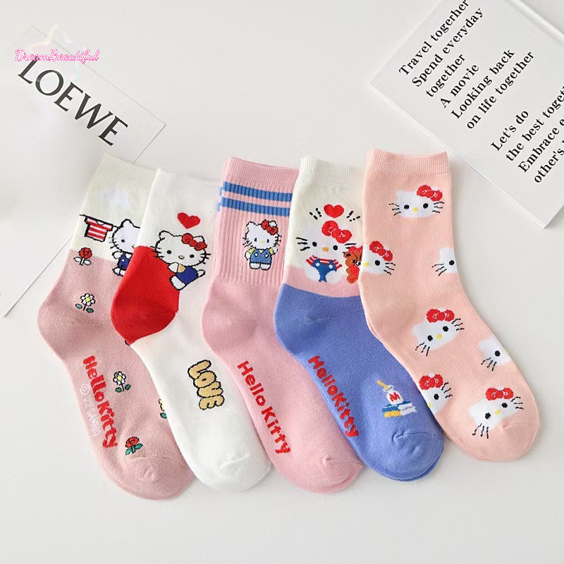 <DBFl> Kawaii Hello Kitty ถุงเท้าเด็กผู้หญิง Sanrio KT Cat ถุงเท้ากลางหลอดถุงเท้าลูกวัวถุงเท้านักเรียนใหม่