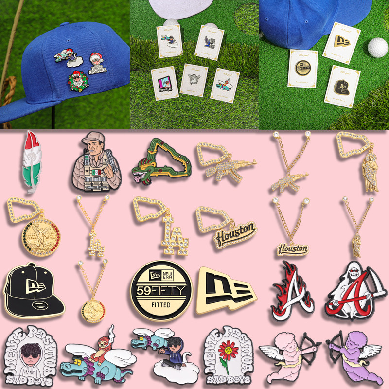 44รูปแบบของการ์ตูนคริสต์มาสยุคใหม่หมวกเบสบอลขาแฟชั่นสวมอุปกรณ์เสริมของขวัญและเครื่องประดับสําหรับเพื่อน