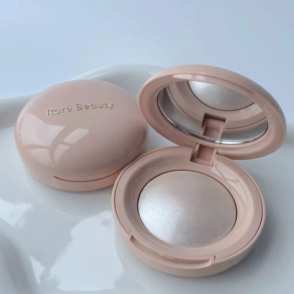 Rare Beauty Smooth And Brightening Face Highlight & Contour Rare Beauty 丝滑提亮修容光 SelenaS Smooth และ Brightening Highlights Face Highlight & Constour