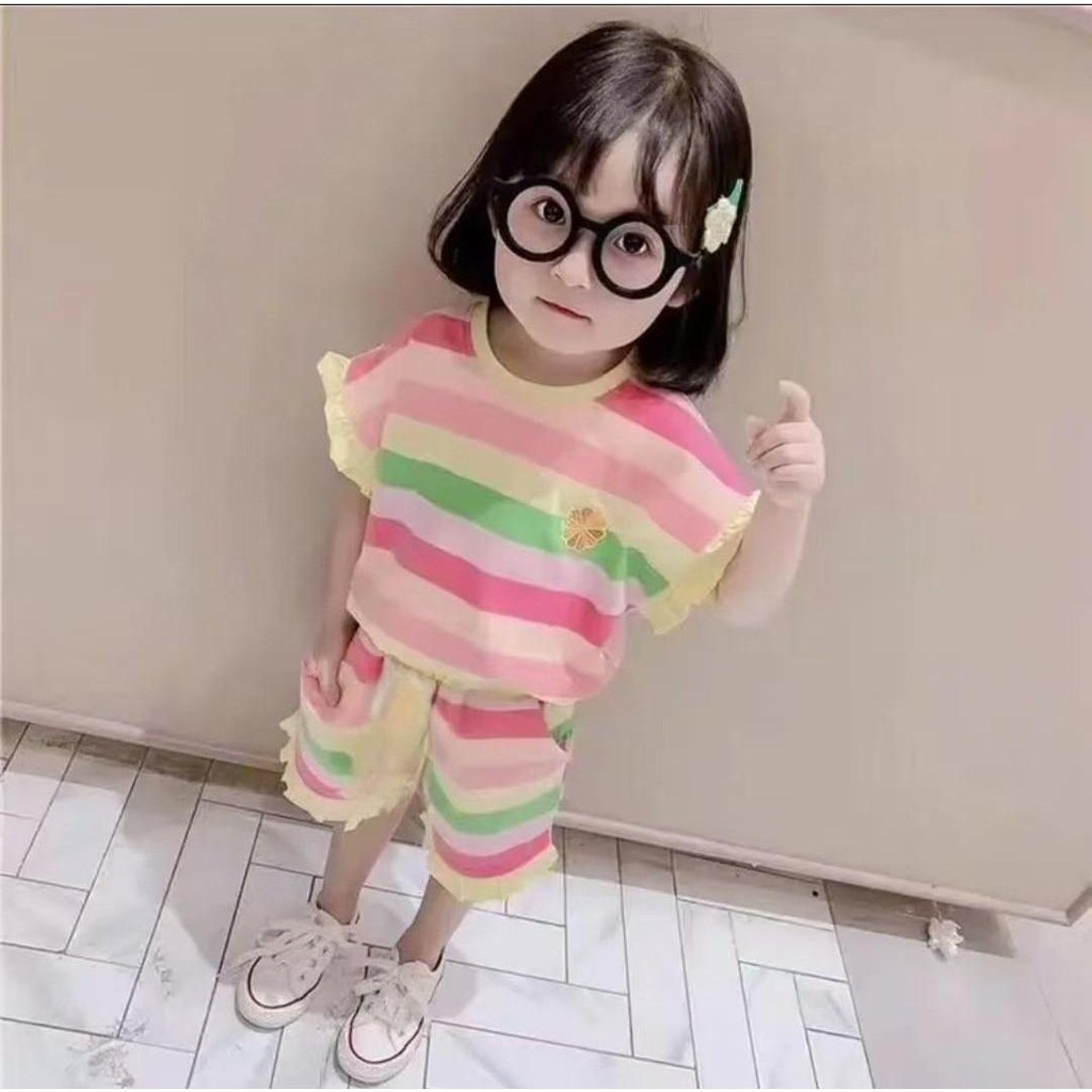 ชุดเด็กน่ารักๆ ฤดร้อน สไตล์ตะวันตก ลายสายรุ้ง เสื้อยืด+กางเกง แฟชั่นน่ารักๆ เหมาะสำหรับสาวๆ1-6 ปี 